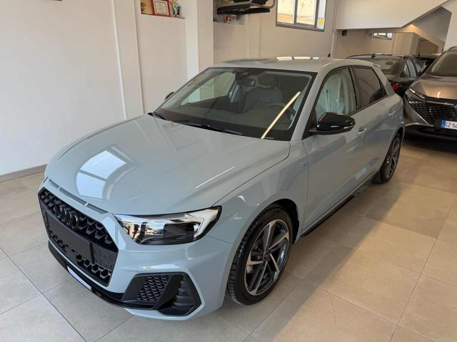 Audi A1 SPB 30 TFSI S tronic Identity Black Km0 usato a SPOLTORE