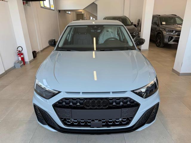 Audi A1 SPB 30 TFSI S tronic Identity Black Km0 - foto 2 di 4
