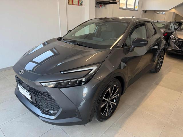 Toyota C-HR 1.8 HV Trend usato a SPOLTORE
