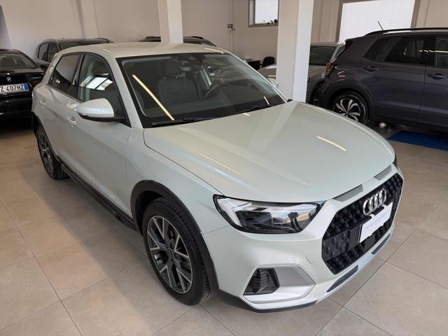 Audi A1 allstreet 30 TFSI Admired - foto 3 di 4