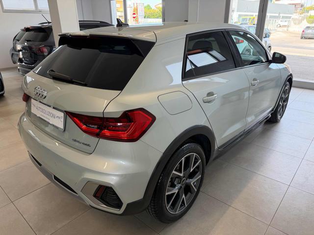 Audi A1 allstreet 30 TFSI Admired - foto 4 di 4