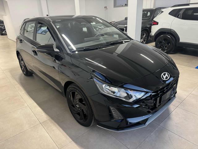 Hyundai i20 1.0 T-GDI dark Line 90 cv mt Km0 - foto 2 di 4