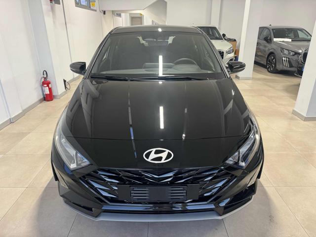 Hyundai i20 1.0 T-GDI dark Line 90 cv mt Km0 - foto 3 di 4