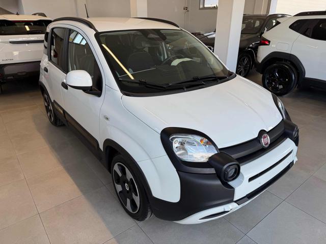 Fiat Panda Cross 1.0 FireFly S&S Hybrid Pandina - foto 3 di 4