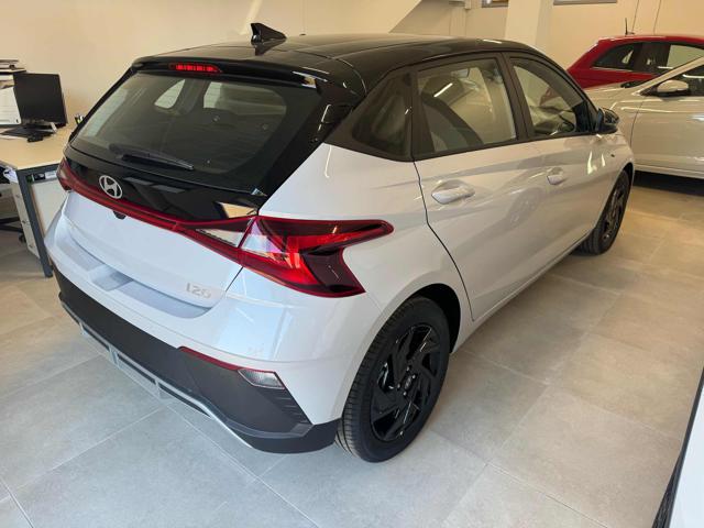 Hyundai i20 1.0 T-GDI dark line 90cv mt Km0 - foto 4 di 4