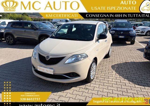 Lancia Ypsilon 1.2 69 CV 5 porte GPL Ecochic Gold - foto 3 di 4