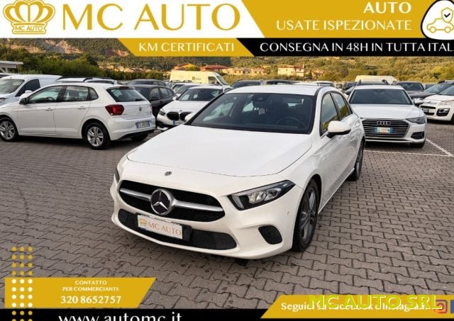 Mercedes-Benz A 180 d Automatic Premium - foto 3 di 4