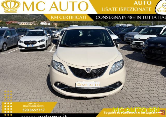 Lancia Ypsilon 1.2 69 CV 5 porte Gold - foto 2 di 4