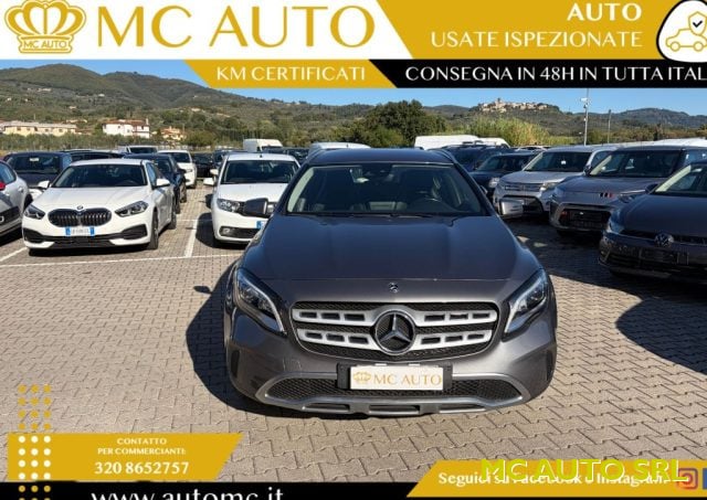 Mercedes-Benz GLA 200 d Automatic Premium - foto 2 di 4
