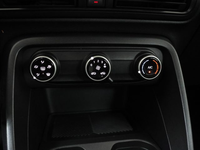 Citroen C3 1.2 PureTech 100CV S&S Plus *PROMO PARISI GROUP* usato a MONZA