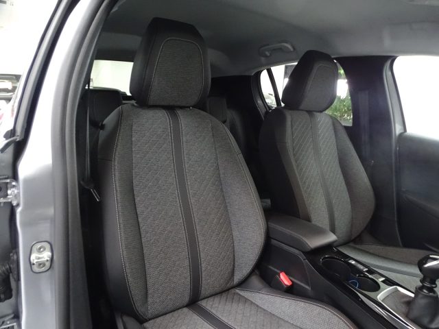 Peugeot 208 Allure PureTech 100CV S&S *PROMO PARISI GROUP* usato a MONZA
