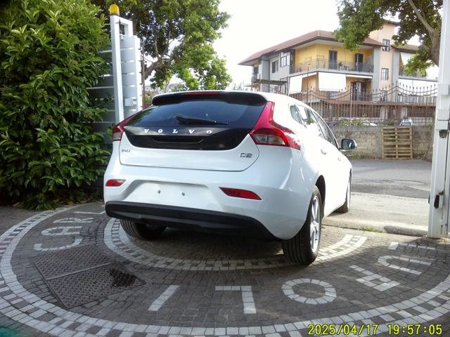 Volvo V40 D2 - foto 4 di 4