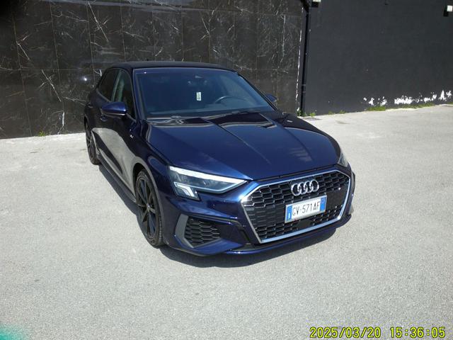 Audi A3 SPB 35 TDI S line edition - foto 3 di 18