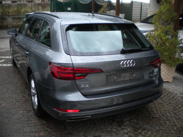Audi A4 Avant 35 TDI S tronic Design - foto 4 di 19