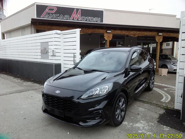 Ford Kuga 1.5 EcoBlue 120 CV 2WD ST-Line, del 2021, 67.000 km, in vendita a Napoli (NA)