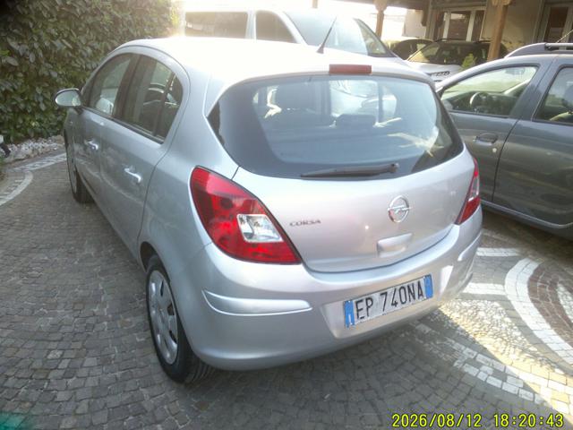Opel Corsa 1.2 85CV 5 porte GPL-TECH Ecotec - foto 4 di 11