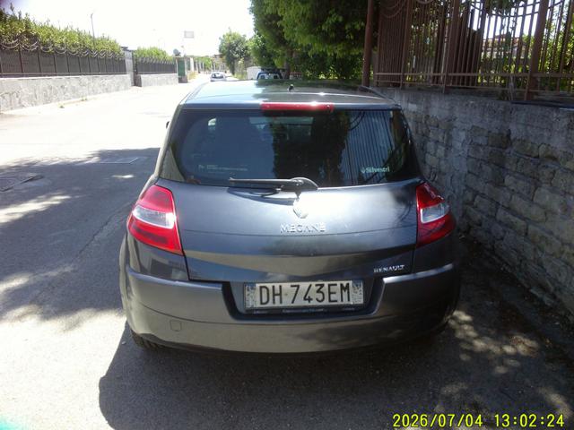 Renault Megane 1.6 16V 5p.Gpl Nuovo 2026 - foto 4 di 11