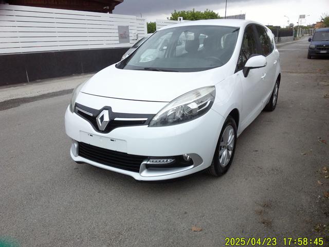 Renault Scenic Scénic 1.5 dCi 110CV EDC Energy, del 2014, 240.000 km, in vendita a Napoli (NA)