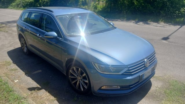 Volkswagen Passat 2.0 TDI DSG Business BlueMotion Technology - foto 3 di 4