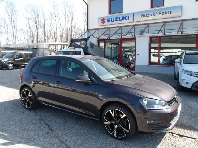 Volkswagen Golf 1.2 TSI 105cv 5p. LOUGE BMT - KM 38.000 usato a CAVASSO NUOVO