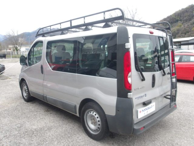 Renault Trafic 2.0dCi 115 9 POSTI - PASSO CORTO X COMMERCIANTI - foto 4 di 4