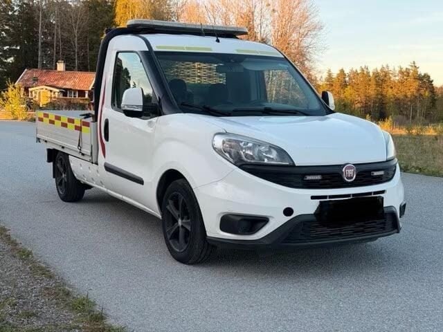 Fiat Doblo 1.3 Mjt Cassonato 3 POSTI Work-Up GANCIO TRAINO - foto 4 di 4