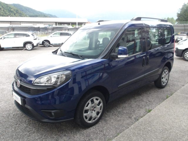 Fiat Doblo 1.4 Benzina 120cv AUTOVETTURA Doppia porta GANCIO - foto 2 di 4