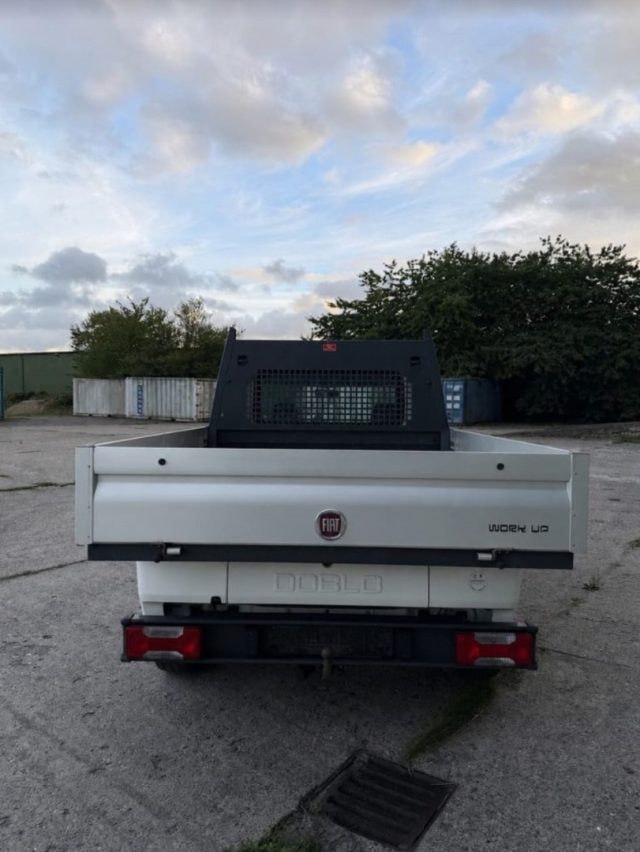 Fiat Doblo 1.6 MJT 101CV Work-Up AGGIUNGERE IVA - 3 POSTI - foto 4 di 4