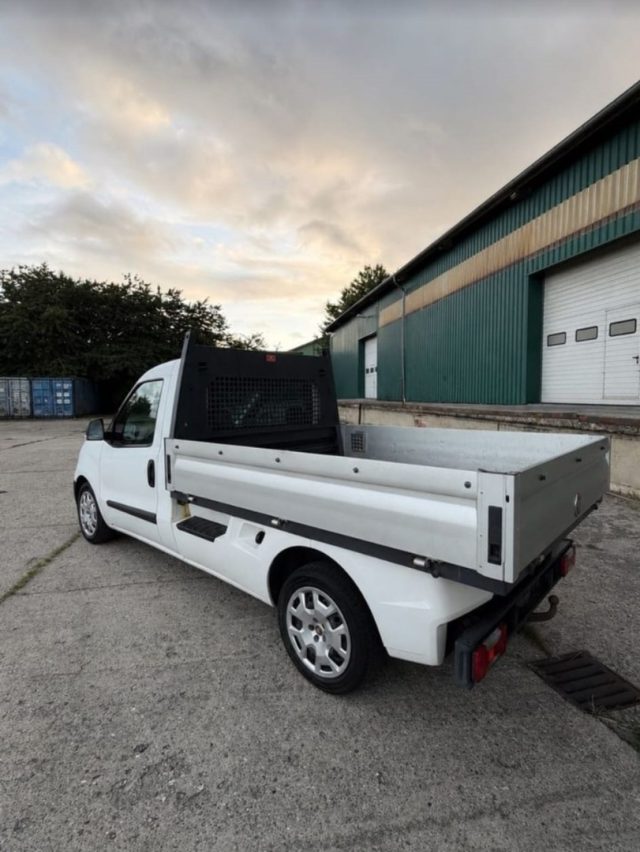 Fiat Doblo 1.6 MJT 101CV Work-Up AGGIUNGERE IVA - 3 POSTI - foto 3 di 4