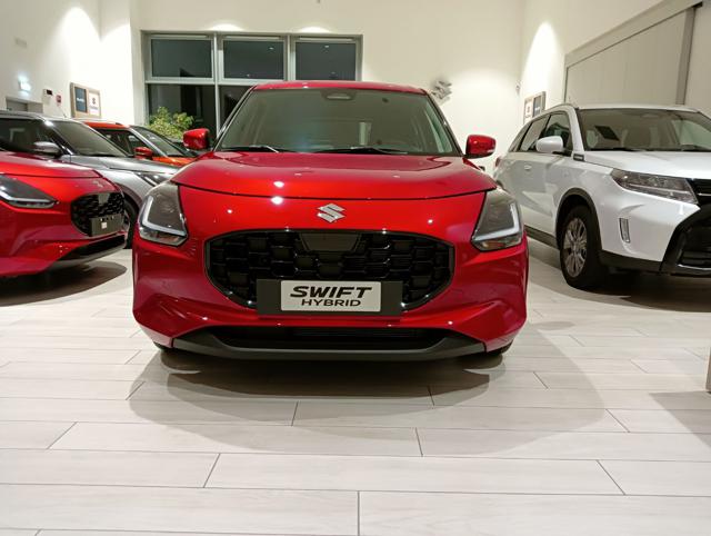 Suzuki Swift 1.2 Hybrid Top nuovo a SOLARO