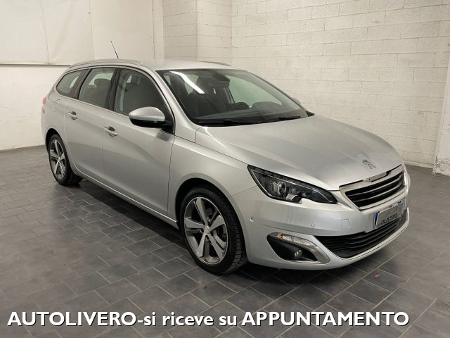 Peugeot 308 1.2 Turbo 130cv SW Allure-UNIPRO-ALCANTARA usato a FOSSANO