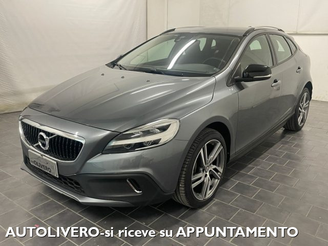 Volvo V40 Cross Country D2 120cv-LED-NAVI-C.18 - foto 2 di 4