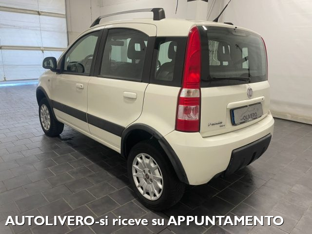 Fiat Panda 1.3 MJT 75cv 4x4 - foto 4 di 4