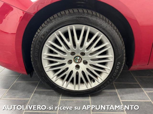 Alfa Romeo Giulietta 2.0 JTDm-2 175 CV TCT Exclusive-PELLE-NAVI-TETTO - foto 4 di 4