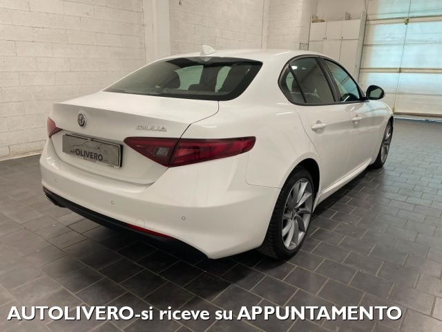 Alfa Romeo Giulia 2.2 Turbodiesel 150 CV AT8 Business - foto 4 di 4