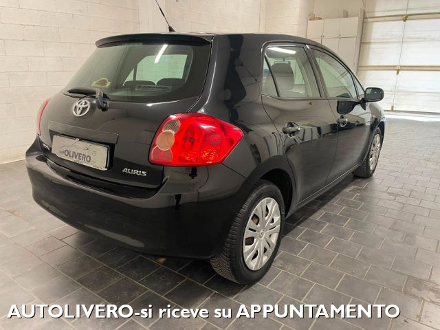 Toyota Auris 1.4 D-4D M-MT 90cv Sol-UNIPRO-NAVI - foto 4 di 4