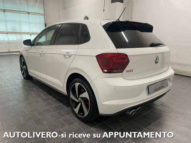 Volkswagen Polo 2.0 TSI DSG GTI 200cv - foto 4 di 4