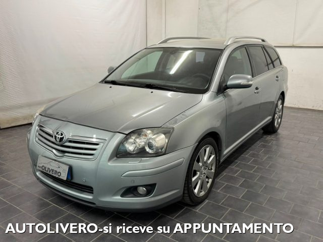 Toyota Avensis 2.2 D-4D 16V 150cv Station Wagon-XENO-NAVI - foto 2 di 13