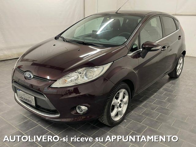 Ford Fiesta 1.6 TDCi 90CV 5 porte DPF Titanium-UNIPRO - foto 2 di 4
