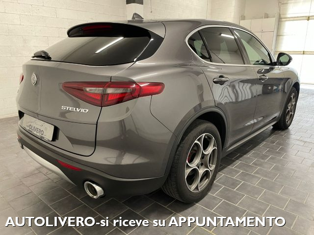 Alfa Romeo Stelvio 2.2 Turbodiesel 210 CV AT8 Q4 Executive - foto 3 di 4