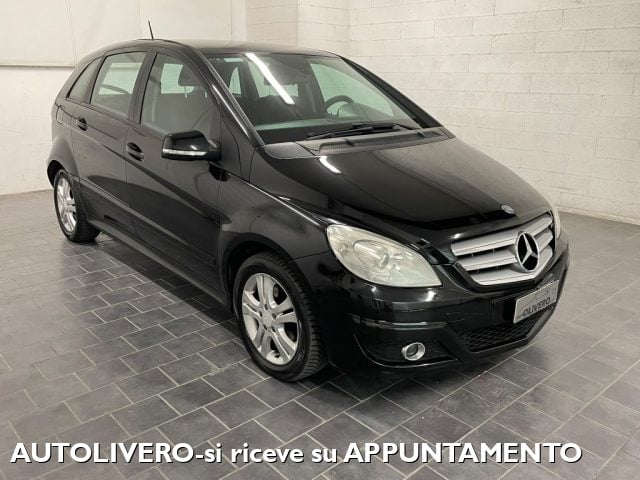 Mercedes-Benz B 180 CDI 109cv Executive, del 2011, 249.938 km, in vendita a Fossano (CN)