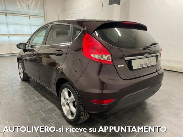 Ford Fiesta 1.6 TDCi 90CV 5 porte DPF Titanium-UNIPRO - foto 3 di 4