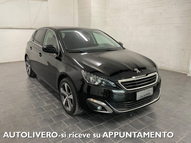 Peugeot 308 1.2 Turbo 130CV Allure-MOTORE CON 44000KM, del 2017, 109.995 km, in vendita a Fossano (CN)