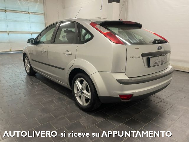 Ford Focus 1.6 TDCi 90CV 5p. - foto 3 di 4