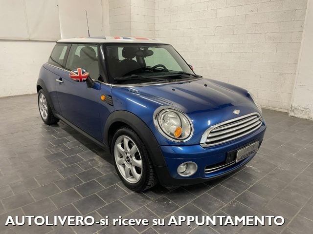 MINI Cooper 1.6 16V Cooper Chili 120cv, del 2008, 98.063 km, in vendita a Fossano (CN)
