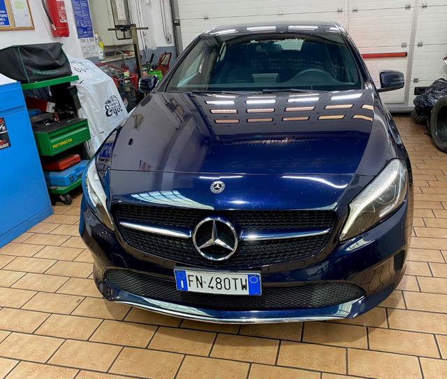 Mercedes-Benz A 200 d Business Navi - foto 3 di 4