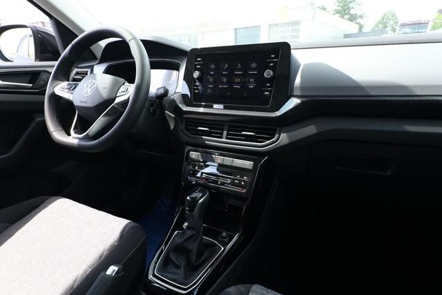 Volkswagen T-Cross 1.0 TSI 115 CV DSG Edition Plus Matrix e tech pack, del 2025, 10 km, in vendita a Melegnano (MI)