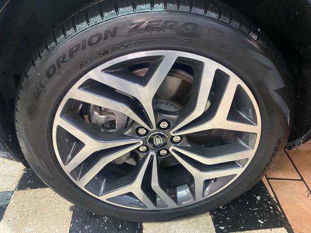 Land Rover Range Rover Evoque 2.0D I4 150 CV AWD Auto R-Dynamic S - foto 4 di 4