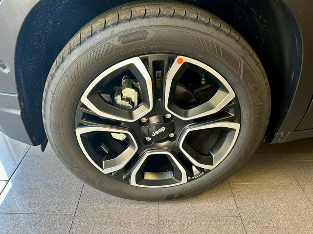 Jeep Avenger 1.2 Turbo MHEV Summit - foto 4 di 4