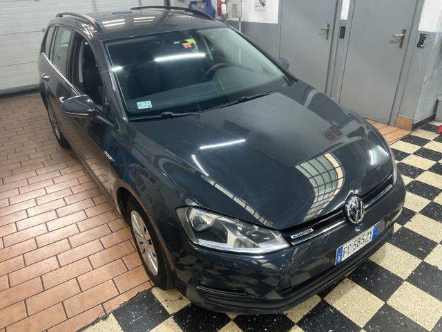 Volkswagen Golf Variant 1.4 TGI Comfortline BlueMotion - foto 3 di 4